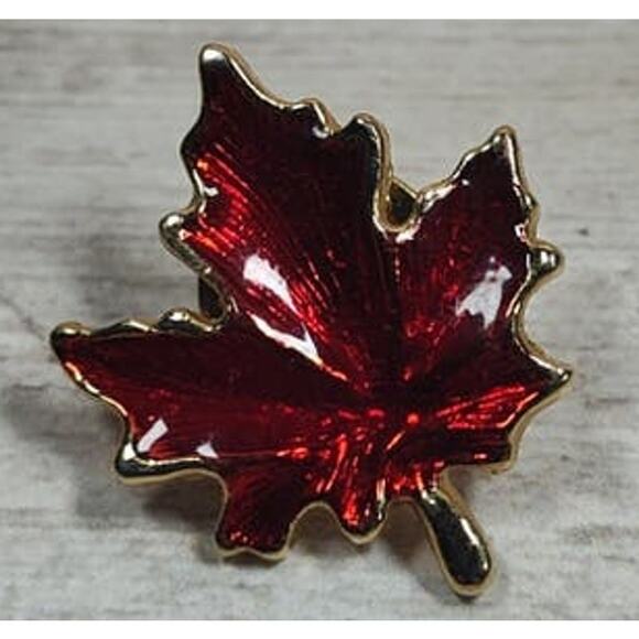 Shiny Bright Red Maple Leaf Pin for a Hat, Lapel, Lanyard, Jacket or Backpack - Picture 1 of 3